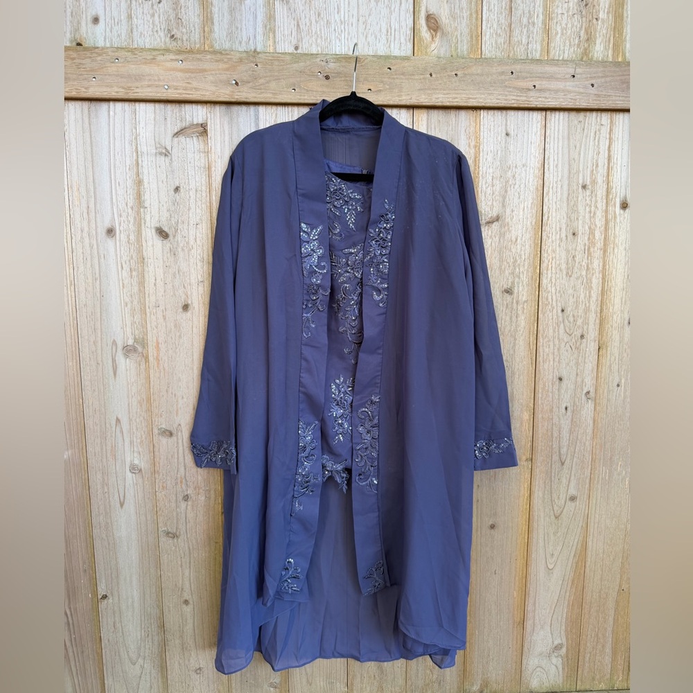 NWT Women’s Chiffon Suit 3 Piece Lace Appliqués Long Sleeve Dressy Formal Blue - Picture 2 of 11